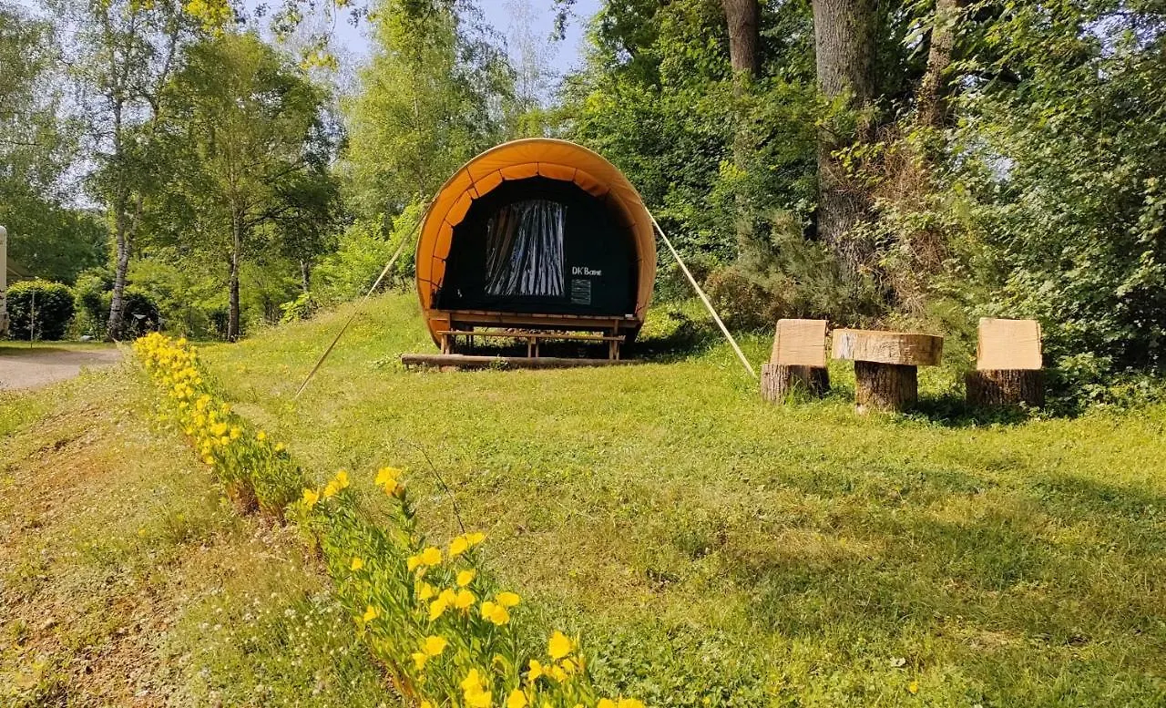 *** Campeggio Camping Parc D'Audinac Les Bains 3 Etoiles - Piscine Chauffee - Vue Montagne Saint-Girons  Francia